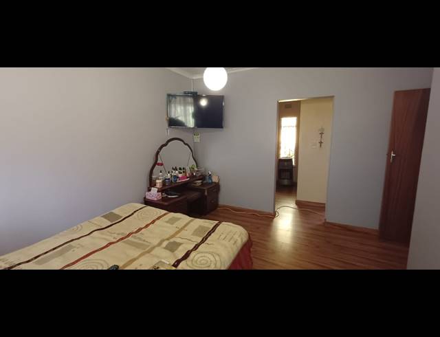 3 BEDROOM HOUSE FOR SALE IN THREE RIVERS EAST